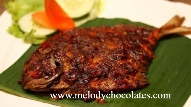 Menikmati Lezatnya Ikan Bakar Manokwari